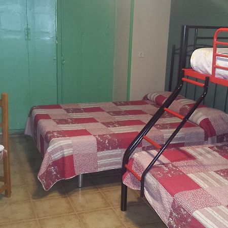 Hostal Rico Madrid Kültér fotó