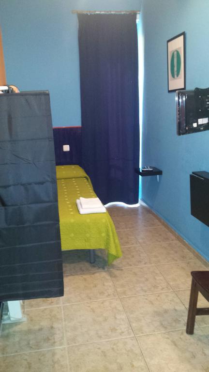 Hostal Rico Madrid Kültér fotó