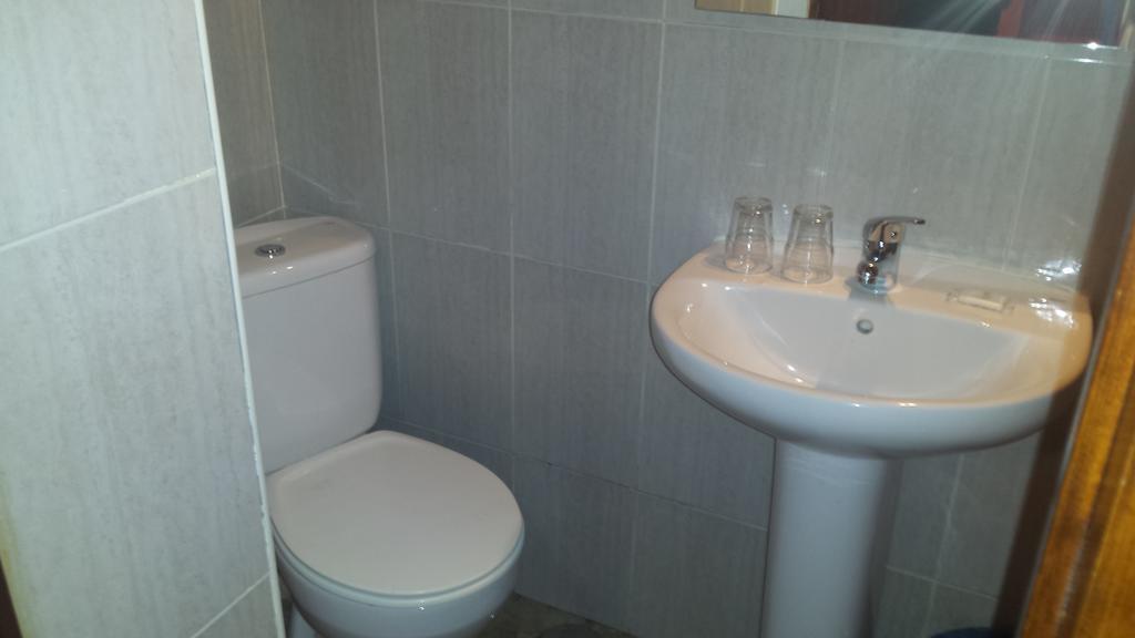 Hostal Rico Madrid Kültér fotó